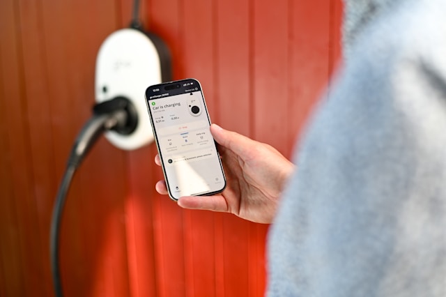 EV Charger Installation in Kitchener-Waterloo: What Homeowners Need to Know Before Going Electric
